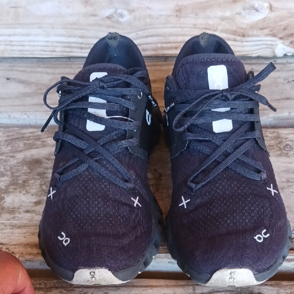 On Running Black Athletic Shoes with Breathable Mesh and Cushioned Sole - Picture 6 of 16